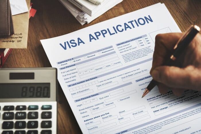Những loại hồ sơ, văn bản cần chuẩn bị cho dịch vụ visa Mỹ tại Visa Huyenle